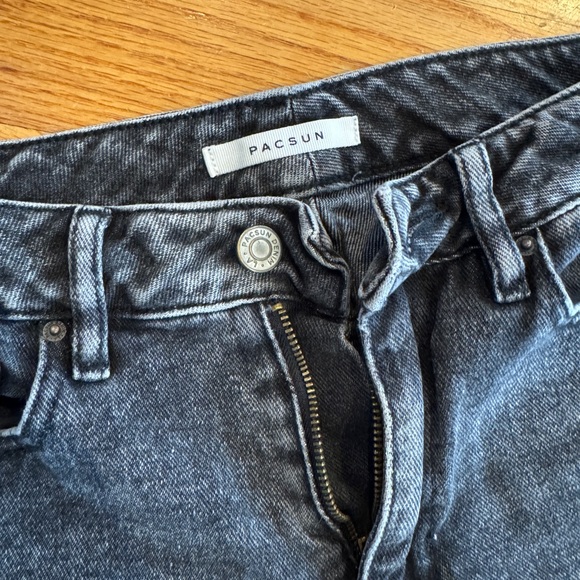 PacSun women’s Charcoal Skinny Jeans - Picture 3 of 4